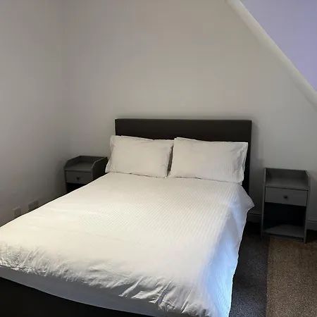 London Luxury Apartment - Finchley Road Retreat